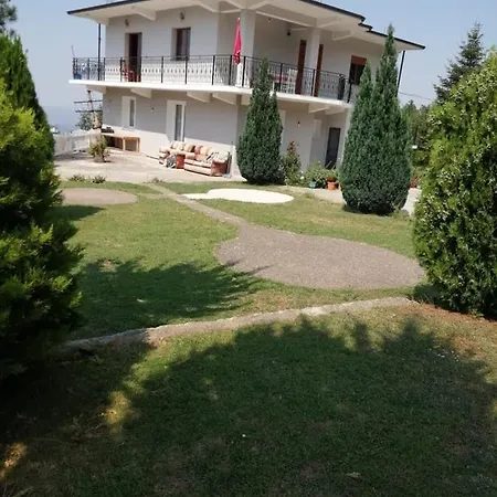 Bujtinat Peci Appartamento *